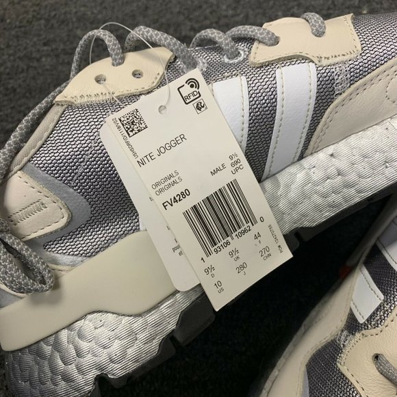 NEW Adidas Originals Ultra Nite Jogger FV4280  Sil - Picture 6 of 6